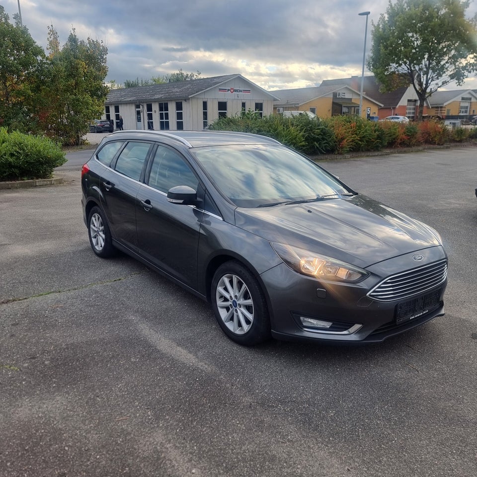 Ford Focus 1,0 SCTi 125 Titanium stc. 5d