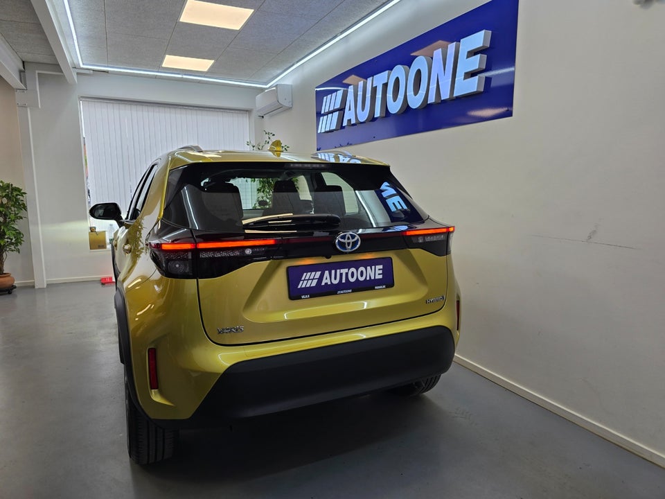 Toyota Yaris Cross 1,5 Hybrid Active Tech e-CVT 5d