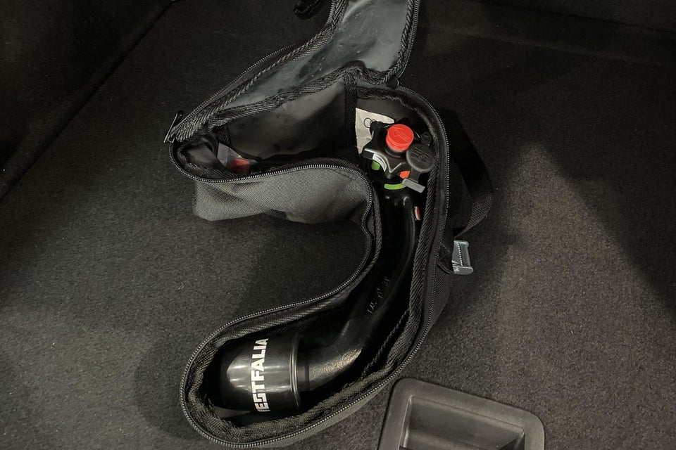 Audi Q2 35 TFSi S-line S-tr. 5d