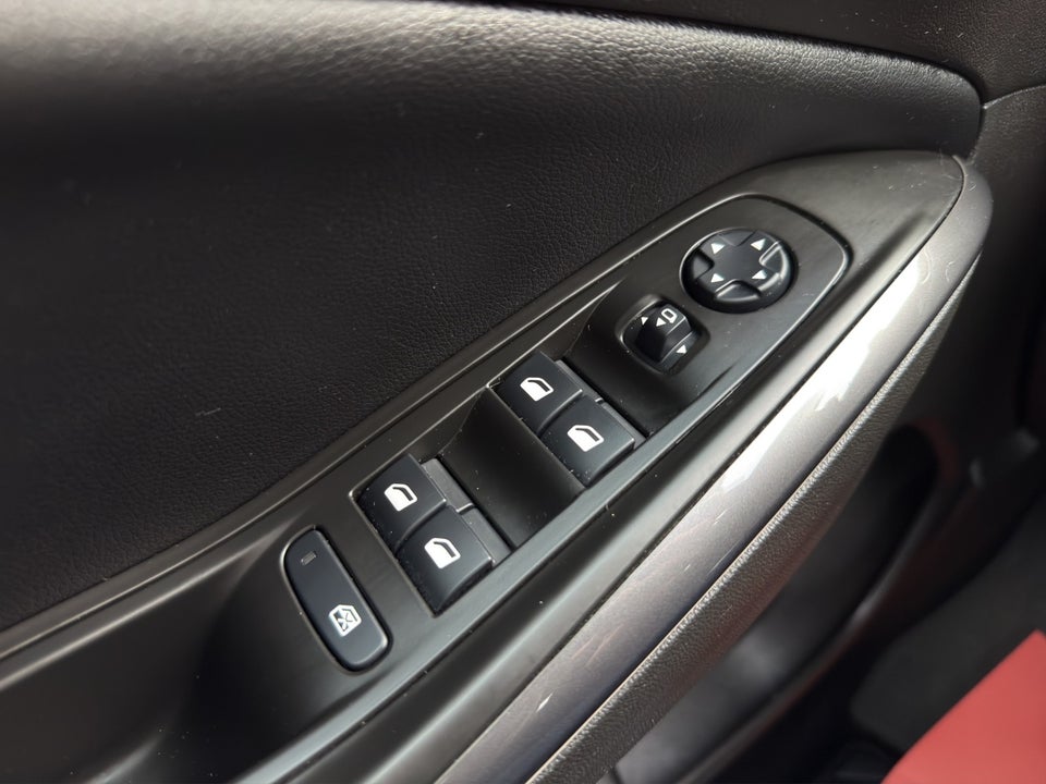 Opel Grandland X 1,6 Hybrid Cosmo Prestige aut. 5d