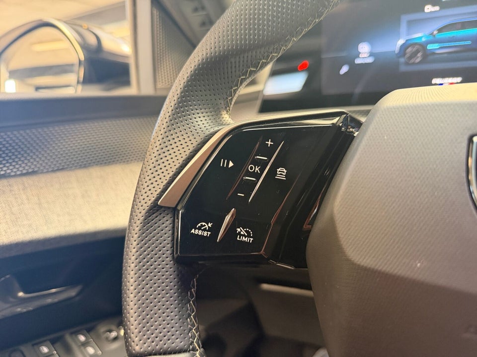 Peugeot e-5008 77 GT 7prs 5d