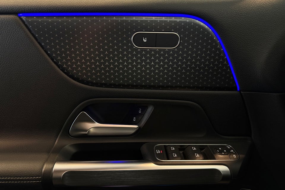 Mercedes EQB300 Progressive 4Matic 5d