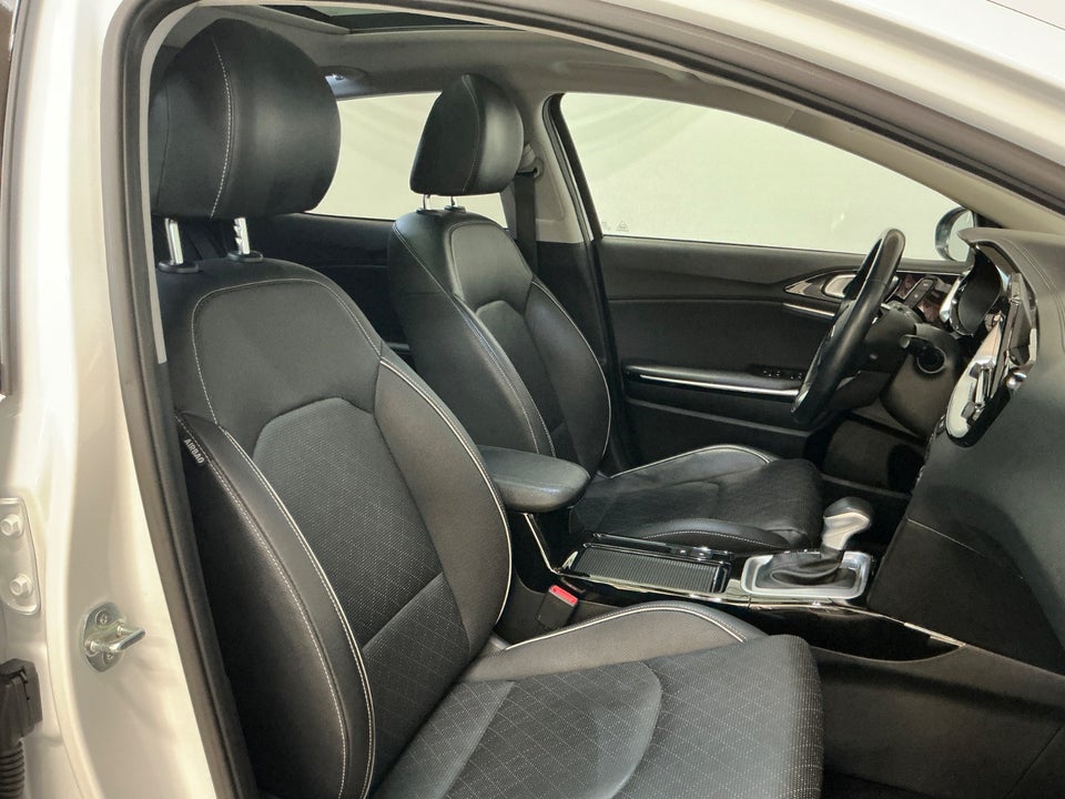 Kia XCeed 1,6 PHEV Upgrade+ DCT 5d