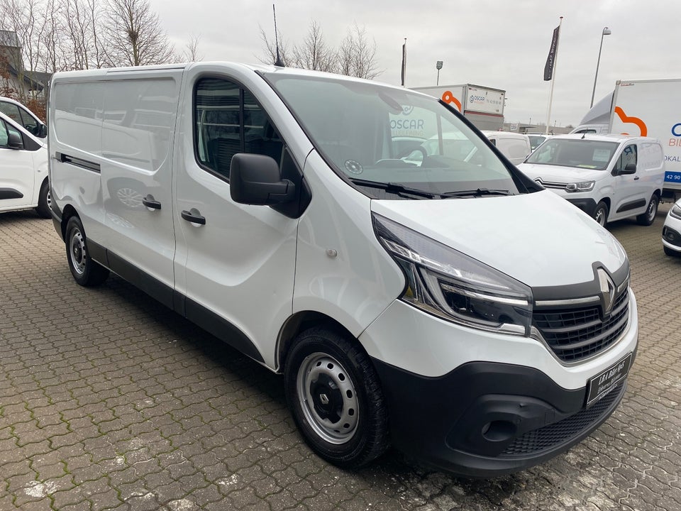 Renault Trafic T29 2,0 dCi 120 L2H1
