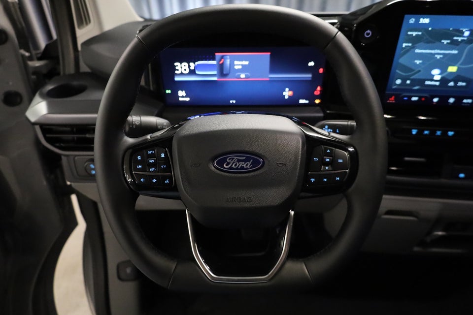 Ford E-Transit Custom 340L 64 Sport