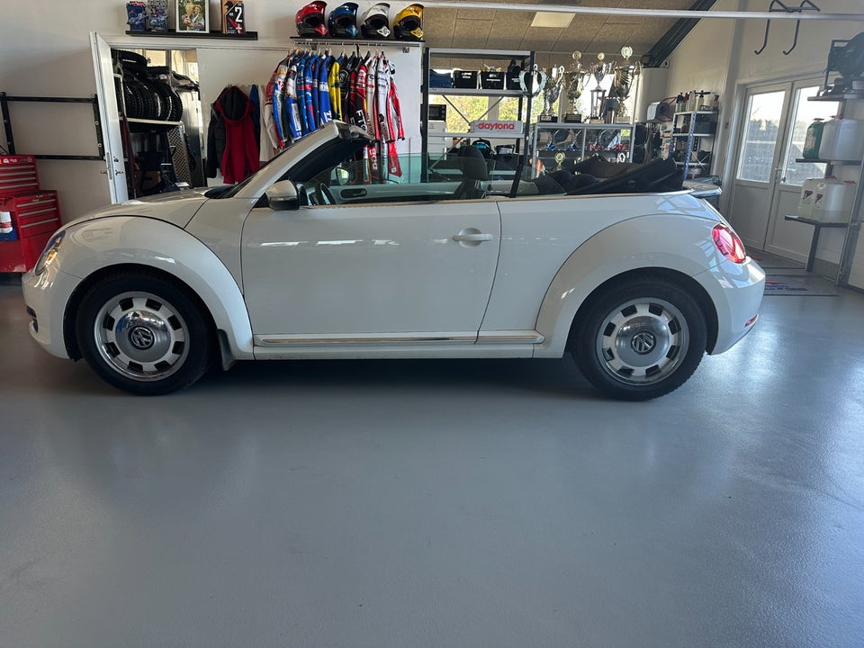 VW The Beetle 1,4 TSi 160 Design Cabriolet DSG 2d