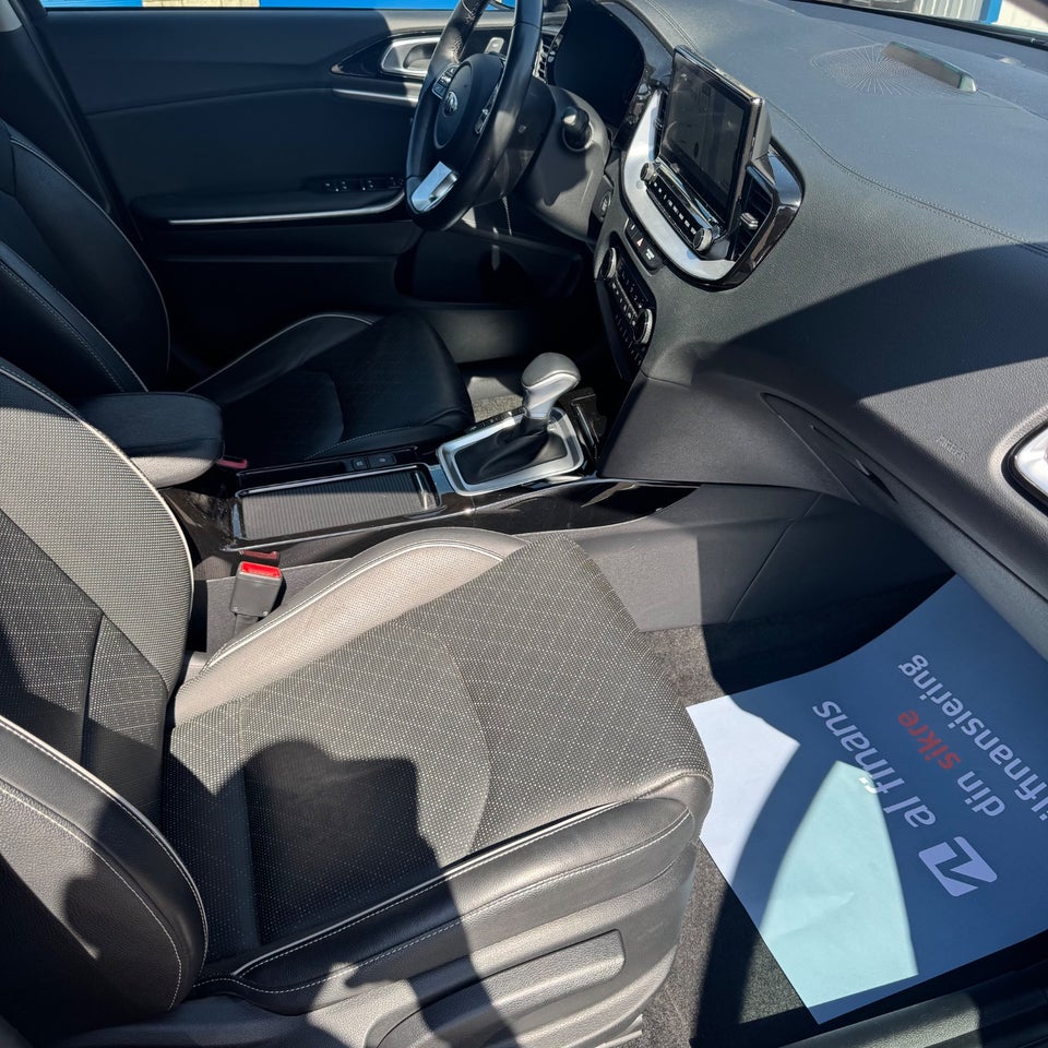 Kia Ceed 1,6 PHEV Upgrade SW DCT 5d