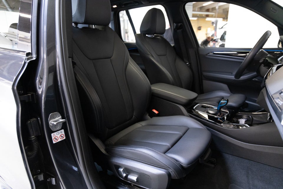 BMW iX3 Charged M-Sport 5d