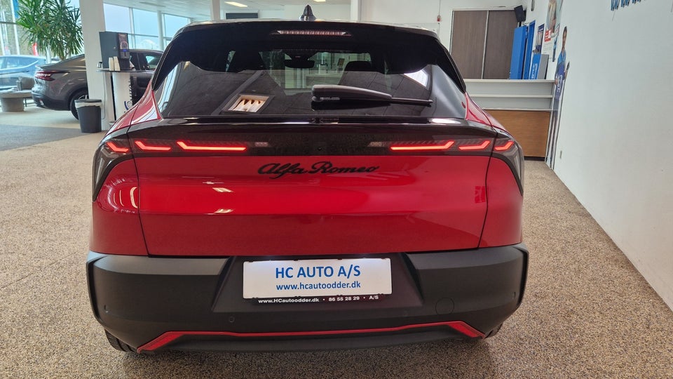 Alfa Romeo Junior Elettrica Speciale 5d