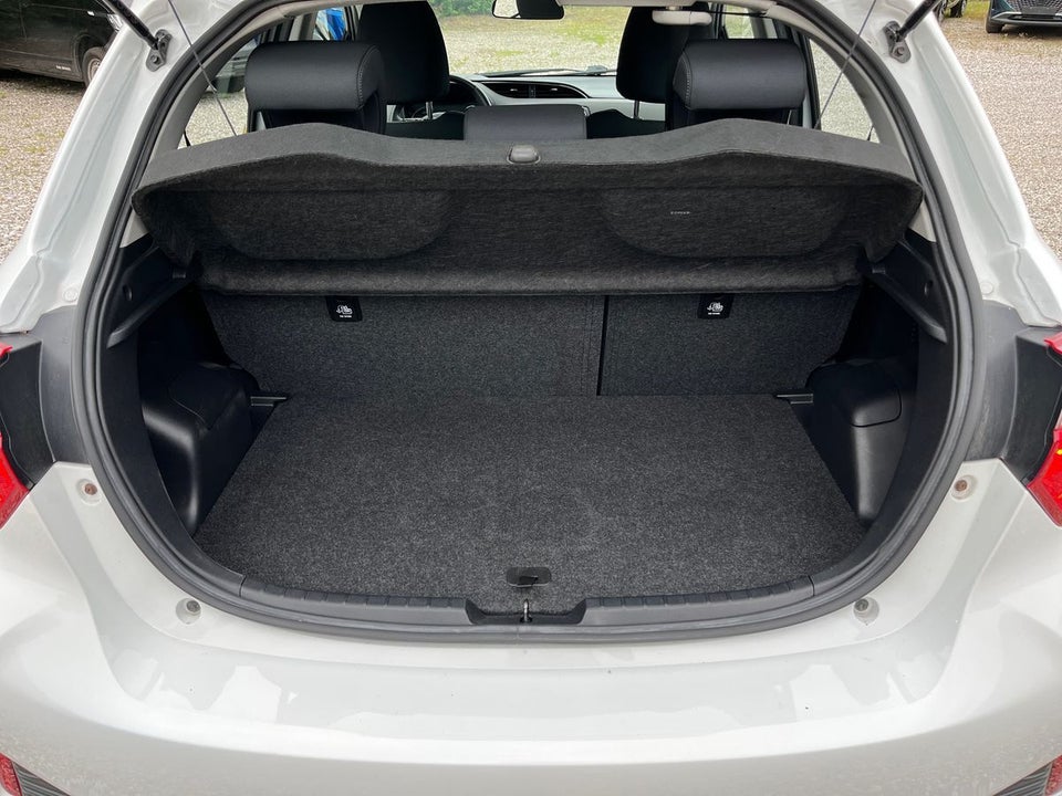 Toyota Yaris 1,5 Hybrid H2 e-CVT 5d