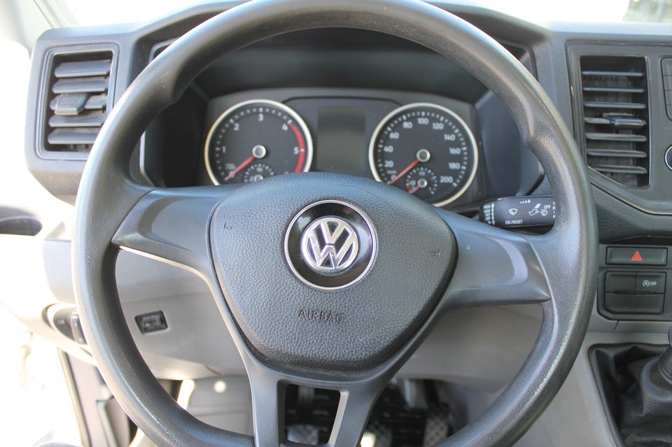 VW Crafter 35 2,0 TDi 177 Ladvogn L3