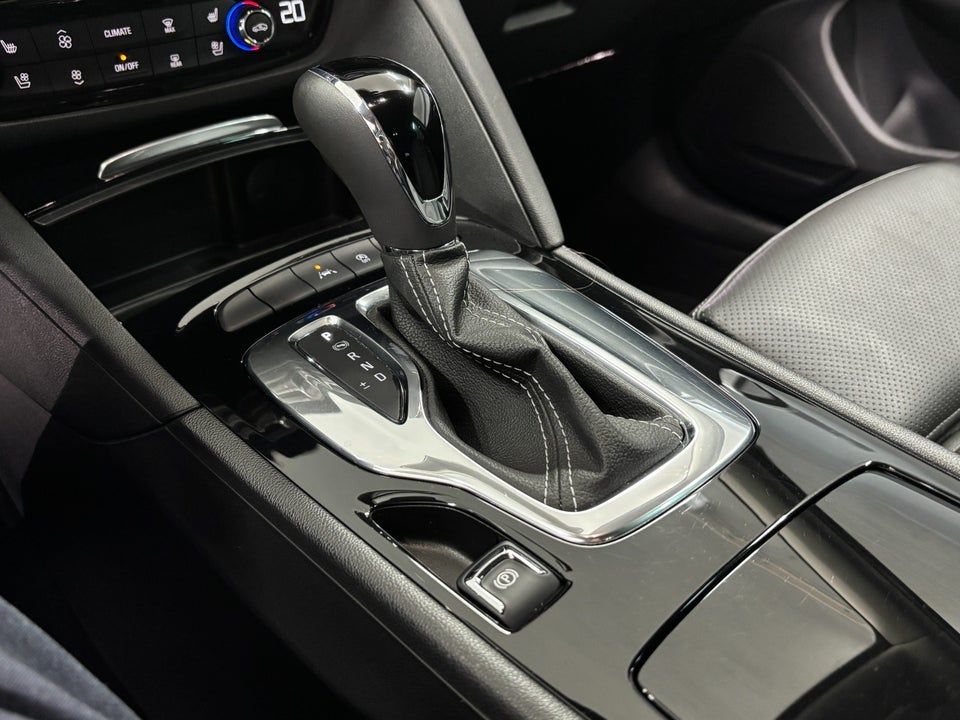 Opel Insignia 1,5 T 165 Dynamic Sports Tourer aut. 5d