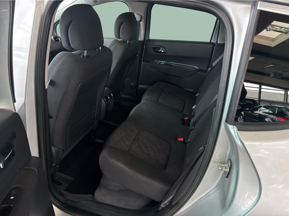 Peugeot 3008 1,6 HDi 110 Premium Cool 5d