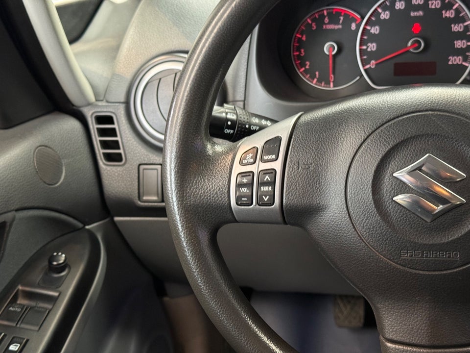 Suzuki SX4 1,6 GL-A 5d