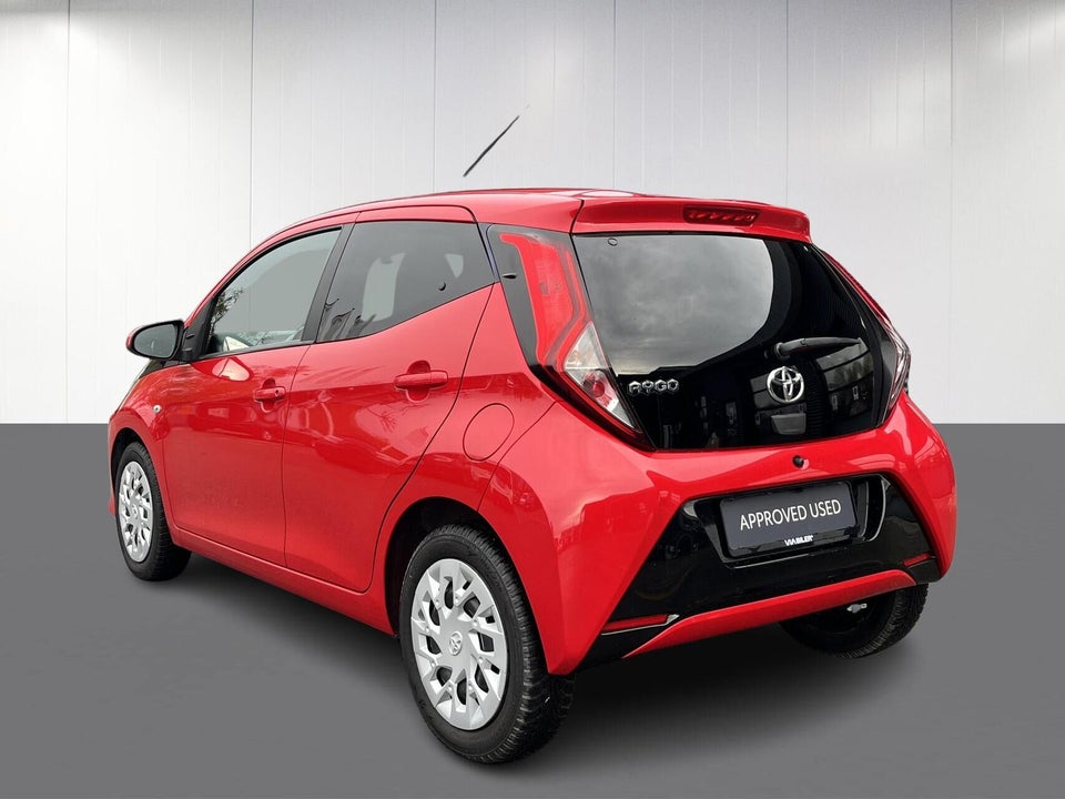 Toyota Aygo 1,0 VVT-i x-pression 5d