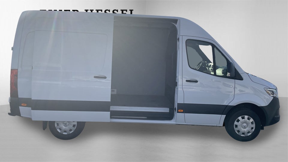 Mercedes Sprinter 317 2,0 CDi A2 Kassevogn aut. RWD