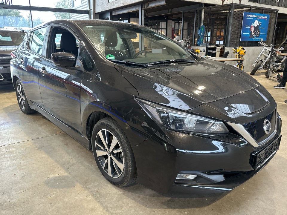 Nissan Leaf 40 Acenta 5d