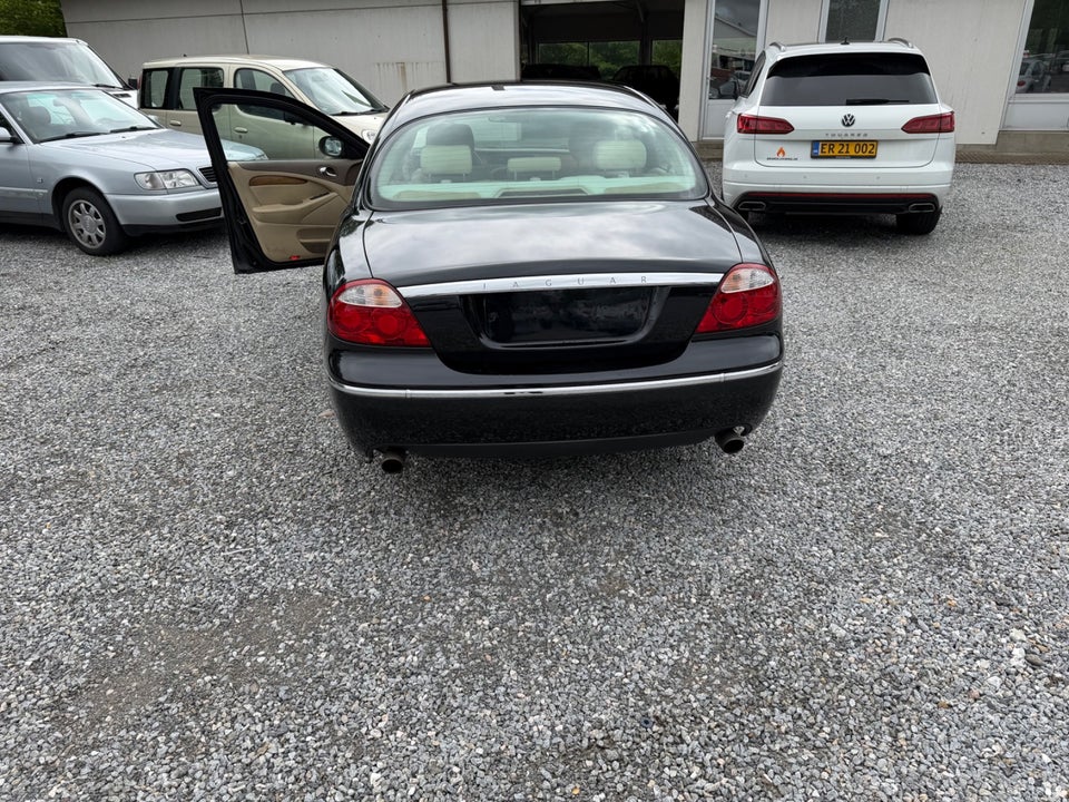 Jaguar S-Type 3,0 Deluxe aut. 4d