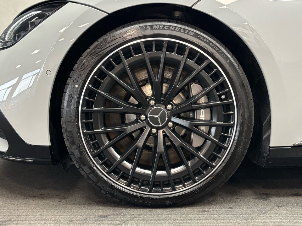 Mercedes EQE43 AMG 4Matic 4d