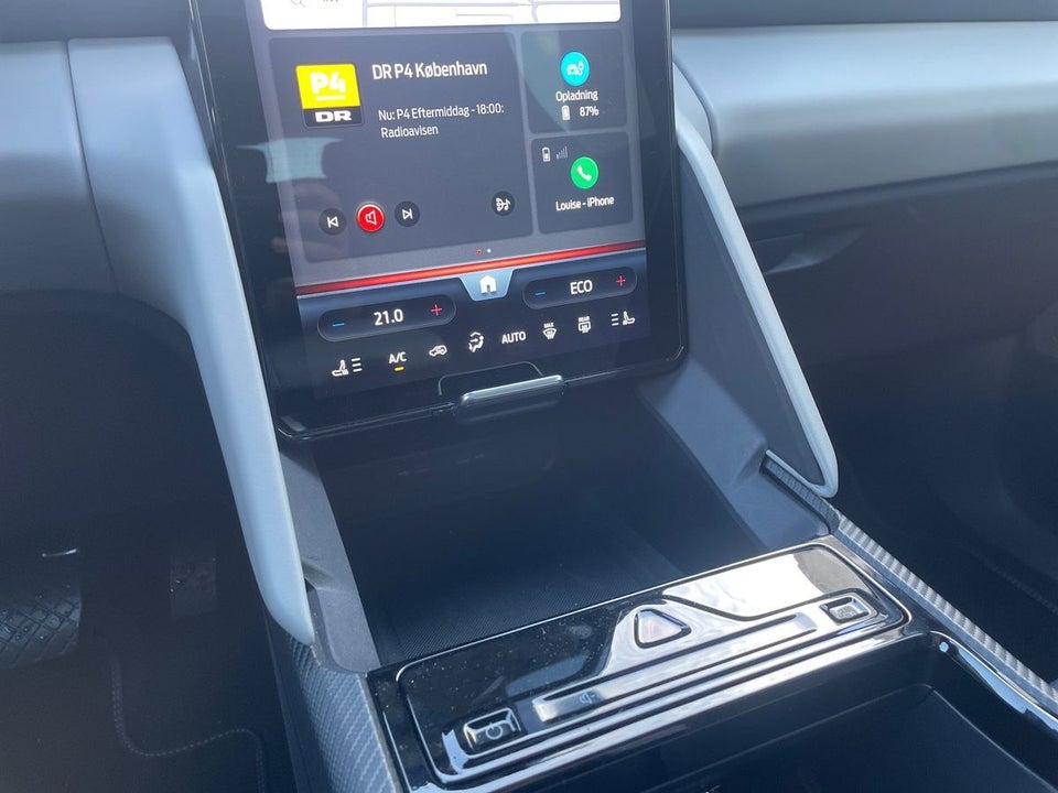 Ford Explorer 82 Premium Extended Range 5d