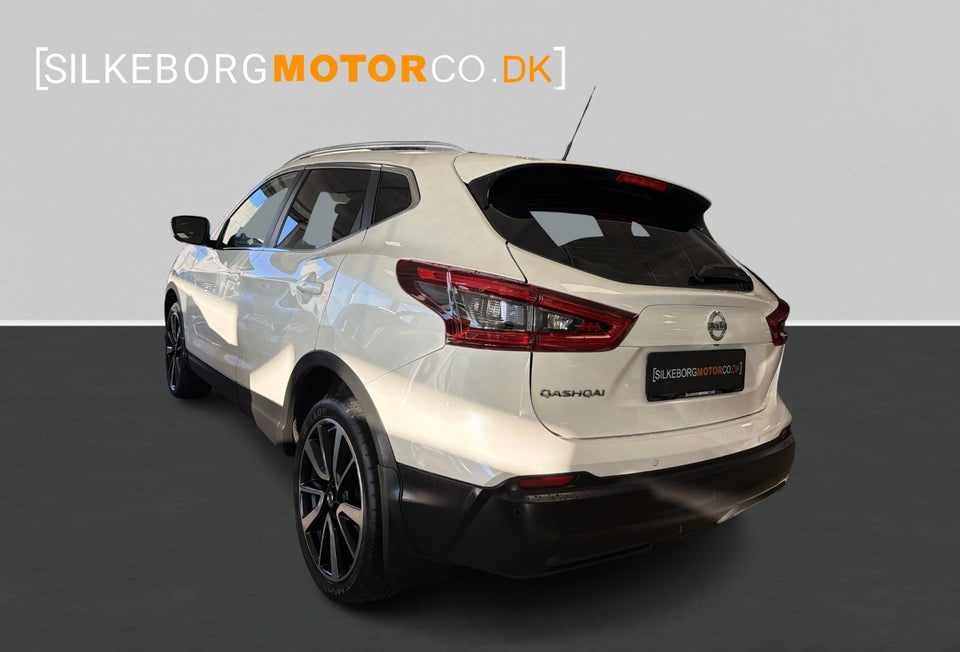 Nissan Qashqai 1,3 Dig-T 140 Acenta 5d
