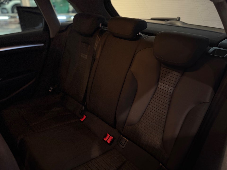 Audi A3 35 TFSi Sport Sportback S-tr. 5d