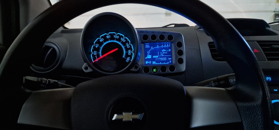 Chevrolet Spark 1,0 LS 5d