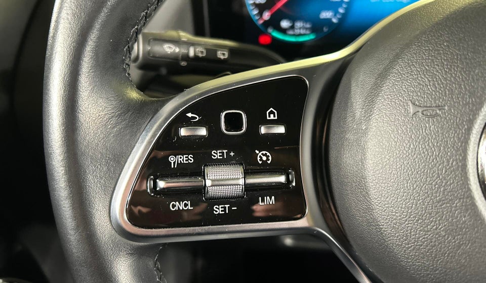 Mercedes EQA250 Progressive 5d