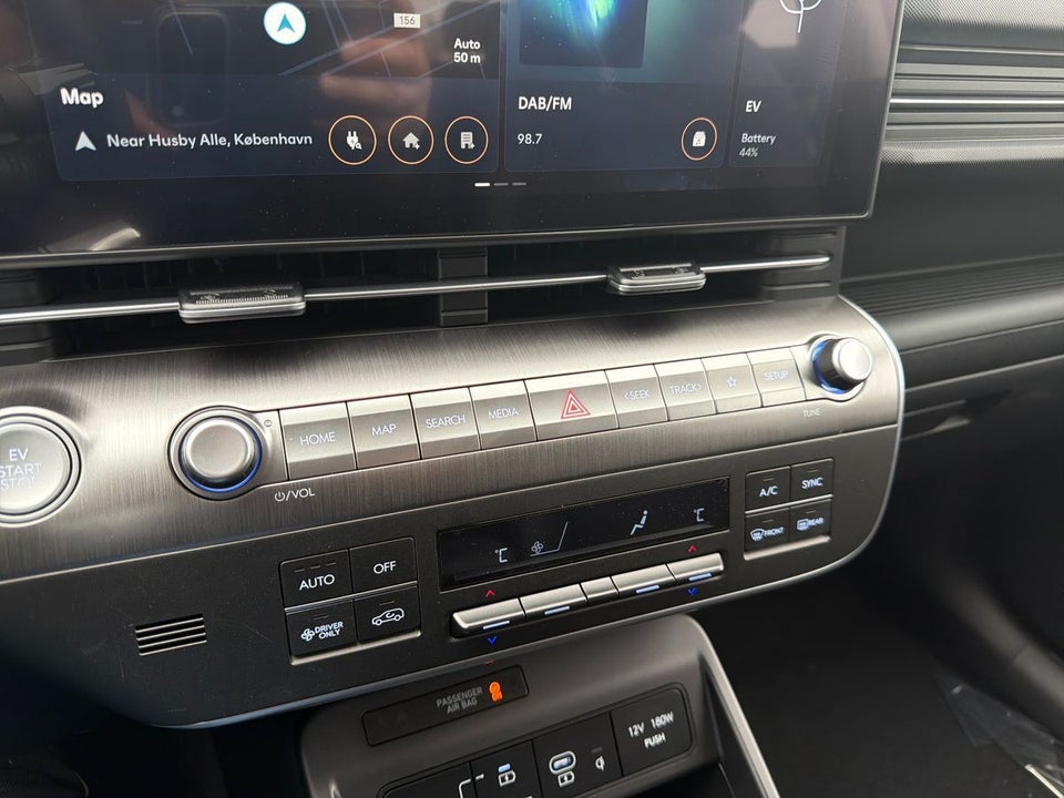 Hyundai Kona 65 EV Essential 5d