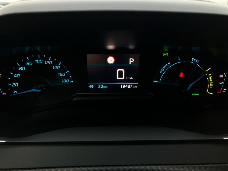 Peugeot e-208 50 Active Pack 5d