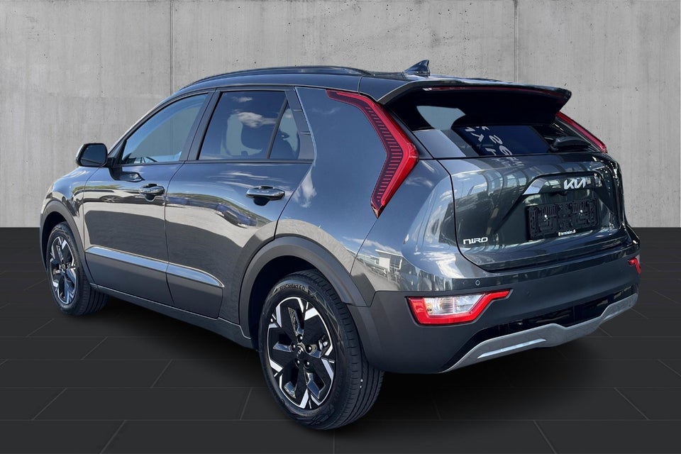Kia Niro 64 EV Final Edition 5d