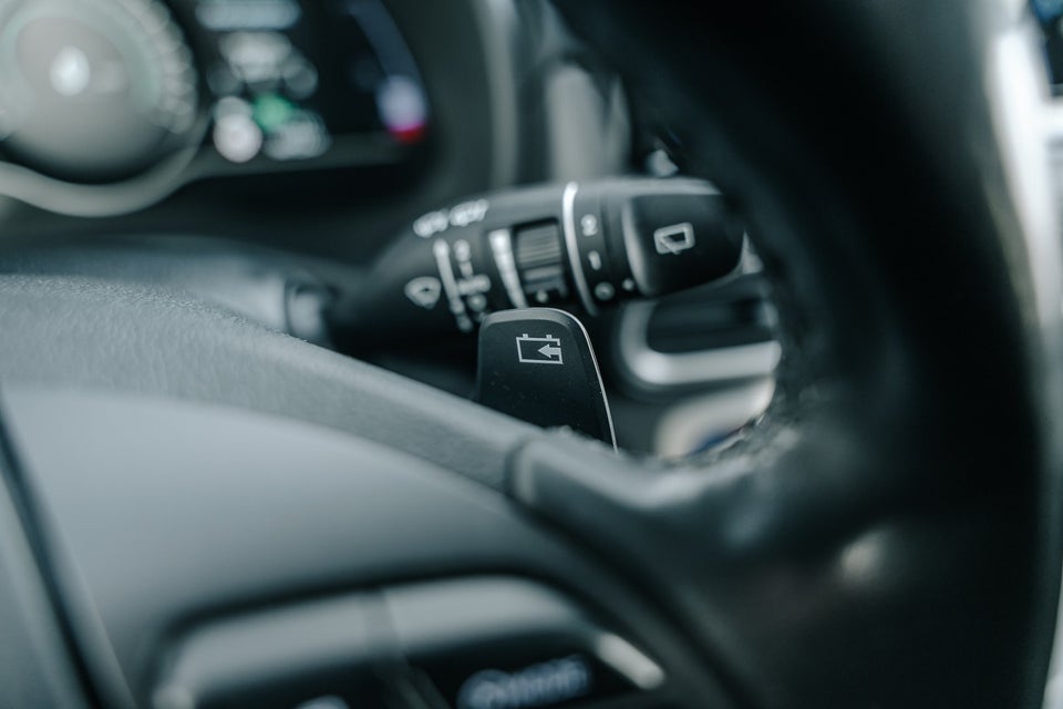 Hyundai Kona 39 EV Trend Deluxe 5d