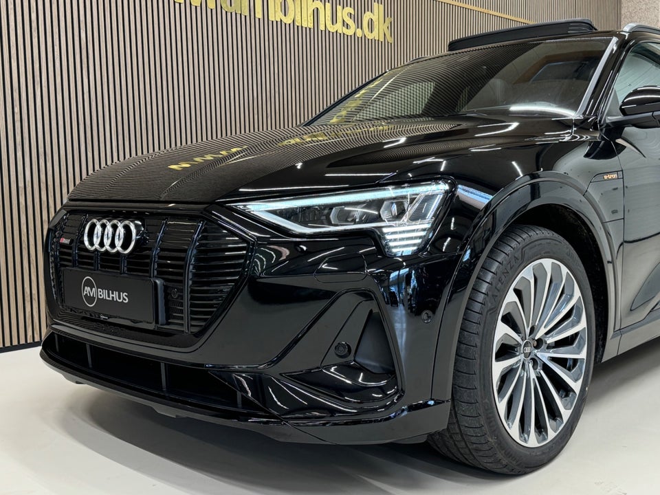 Audi e-tron 55 S-line quattro 5d