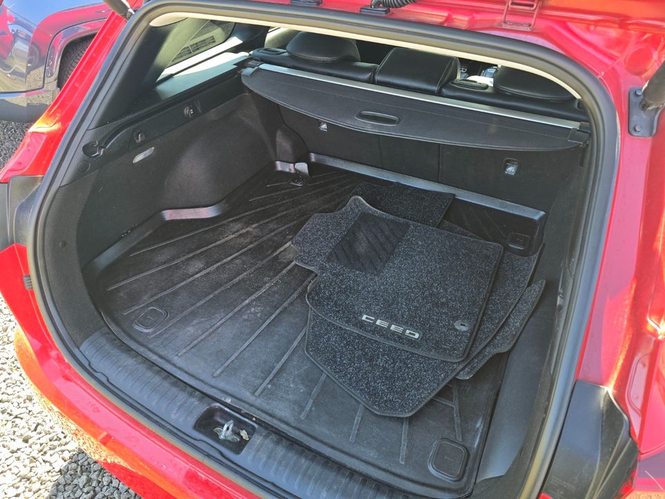 Kia Ceed 1,6 PHEV Upgrade+ SW DCT 5d