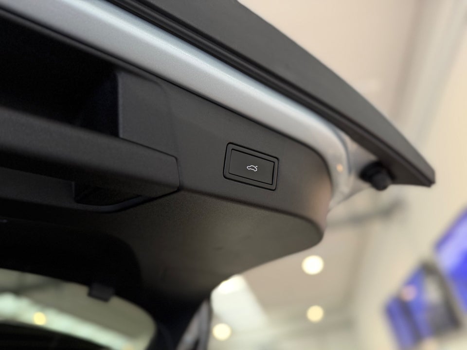 VW ID.4 77 Pro Style+ 5d