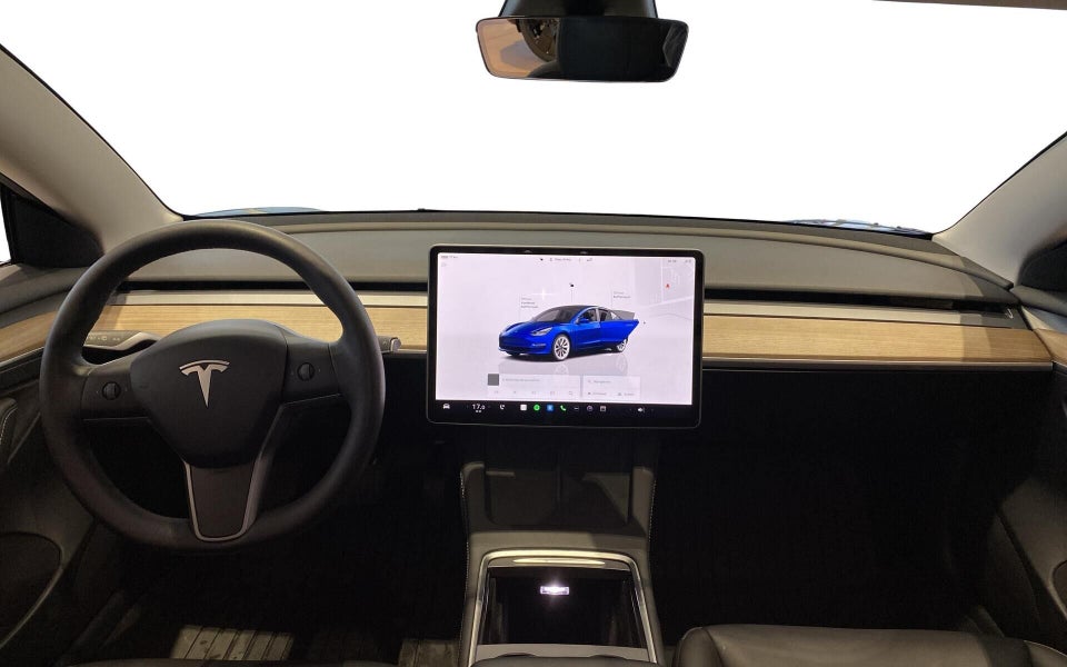 Tesla Model 3 RWD 4d