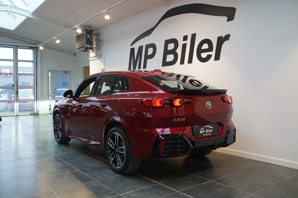 BMW iX2 eDrive20 M-Sport 5d