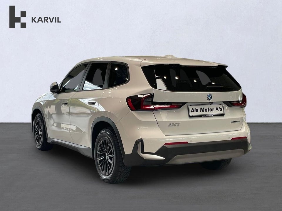 BMW iX1 eDrive20 5d