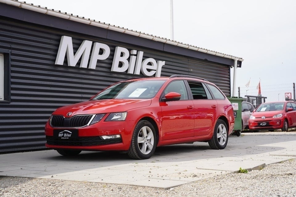 Skoda Octavia 1,6 TDi 115 Ambition Combi DSG 5d