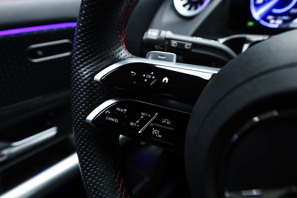 Mercedes EQA350 AMG Advance 4Matic 5d