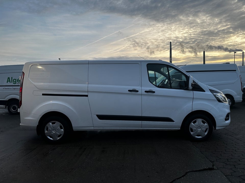 Ford Transit Custom 320L 2,0 TDCi 130 Trend