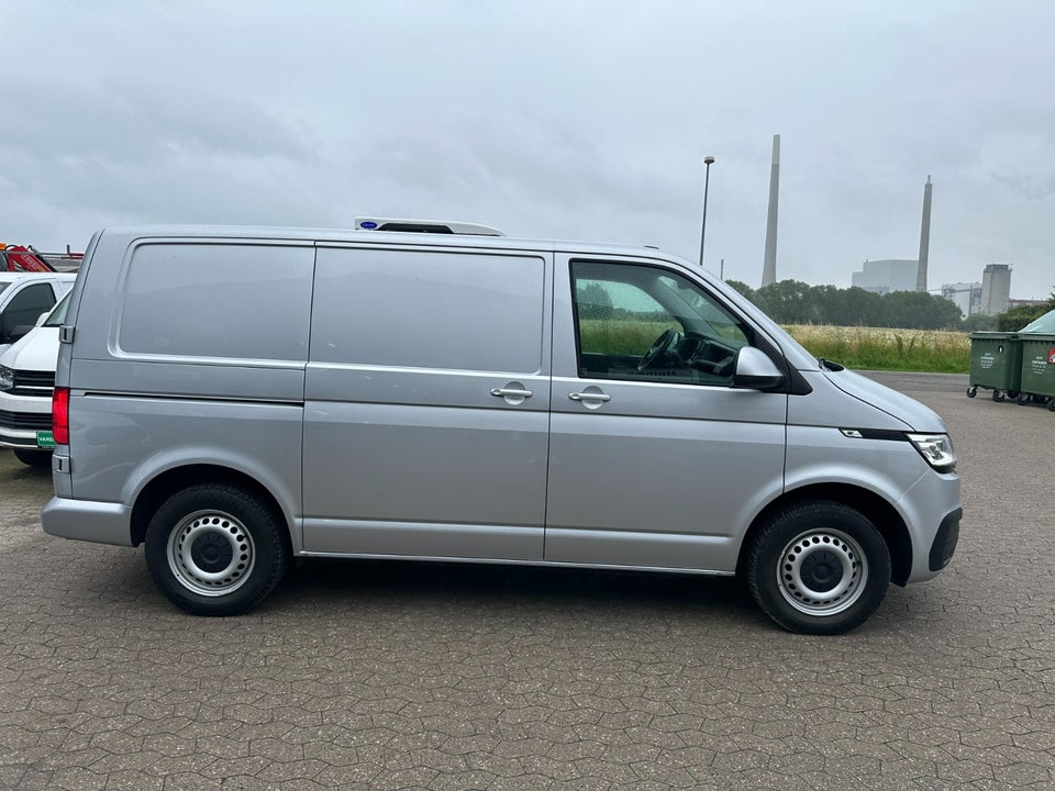 VW Transporter 2,0 TDi 150 Kølevogn DSG kort