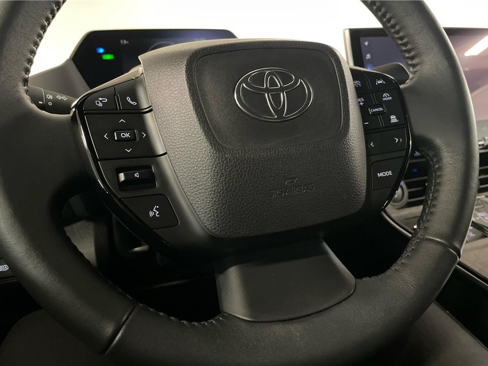 Toyota bZ4X Active 5d