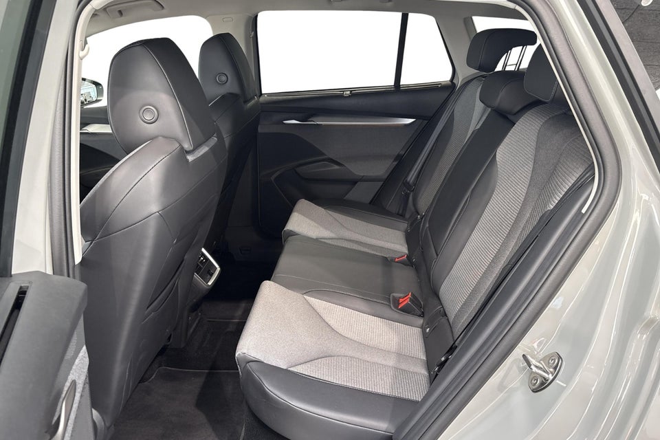 Skoda Enyaq 85 iV Premium 5d