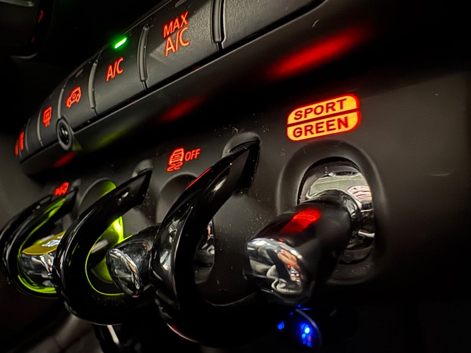 MINI Cooper SE Classic Trim 3d