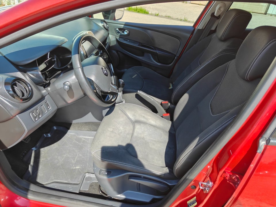 Renault Clio IV 0,9 TCe 90 Formula Edition Sport Tourer 5d