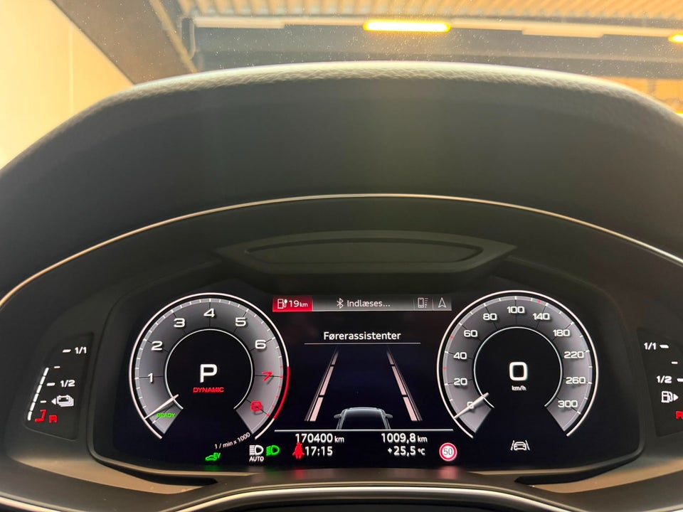 Audi A6 50 TFSi e Sport quattro S-tr. 4d