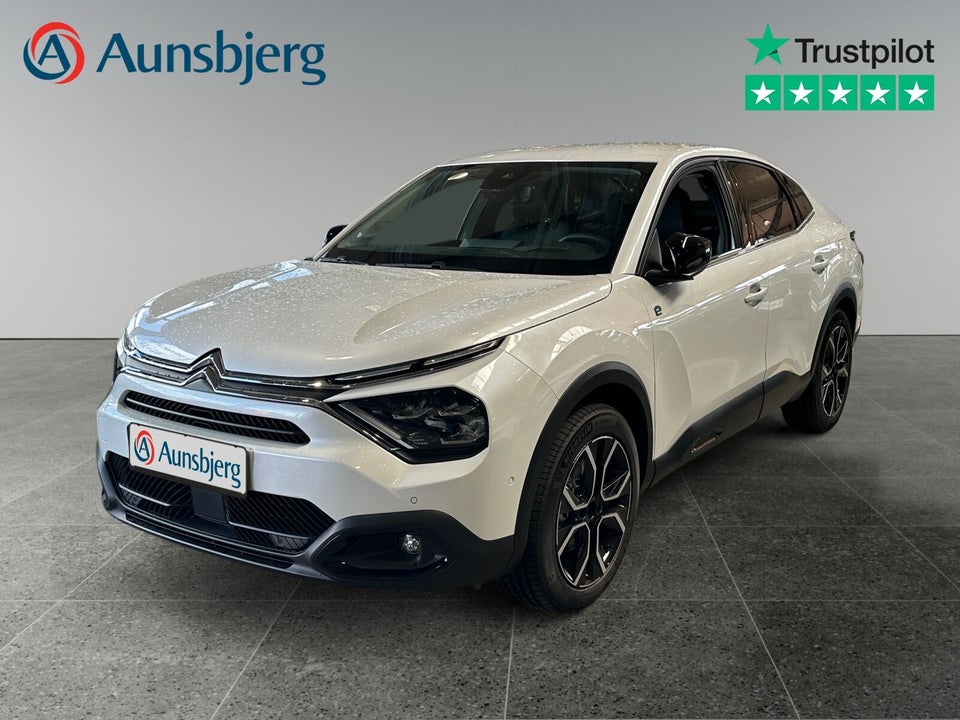 Citroën ë-C4 X 50 Shine 4d