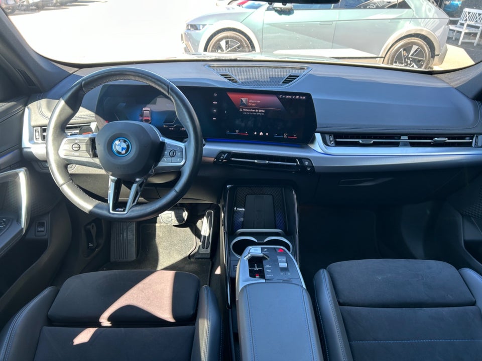 BMW iX1 eDrive20 M-Sport 5d