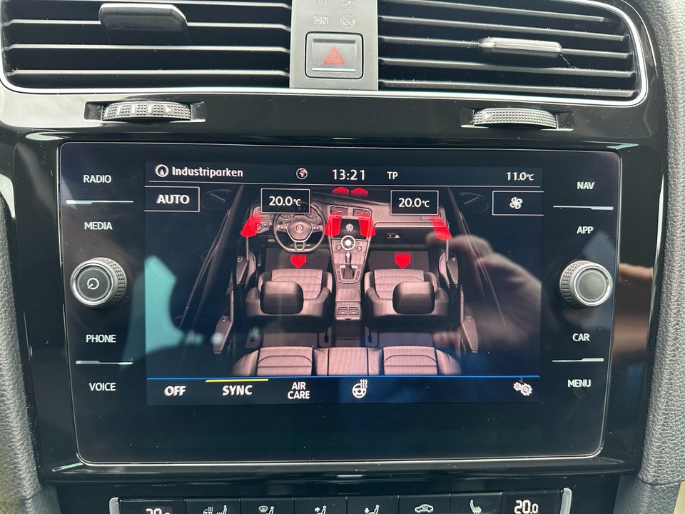 VW Golf VII 1,4 TSi 125 Highline DSG 5d